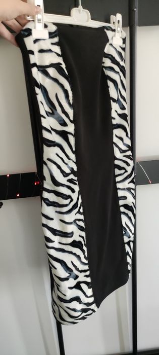 Vestido com padrão zebra