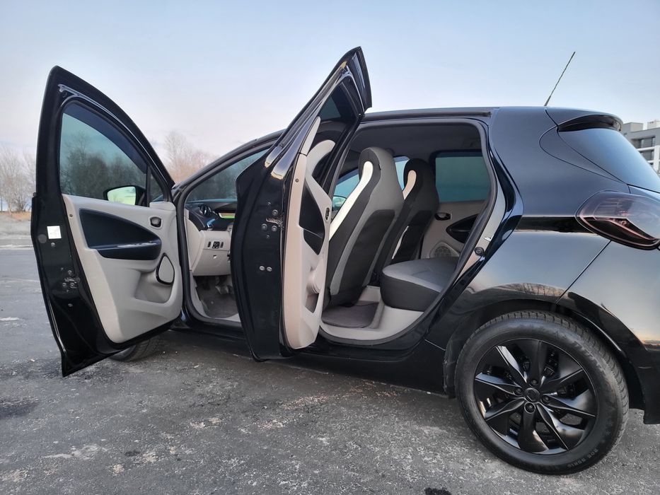 Renault Zoe Dark 2016