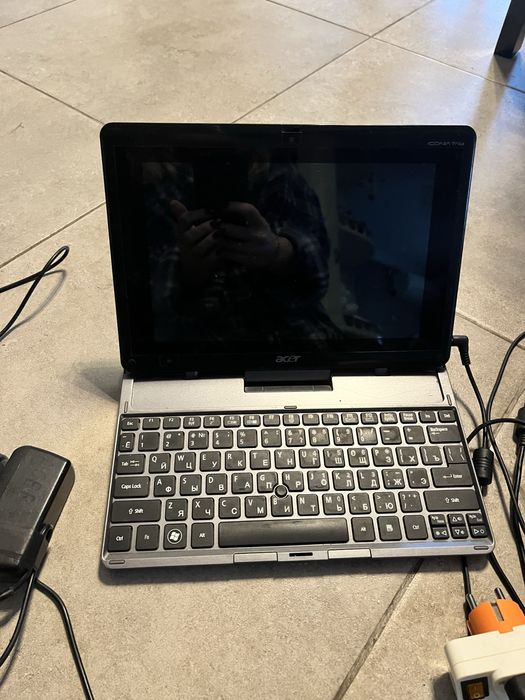 Продам ноутуби та телефони на запчастини