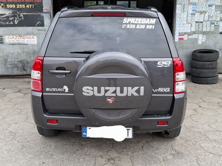 Suzuki 2.4 LPG xenon,climatronic,keyless