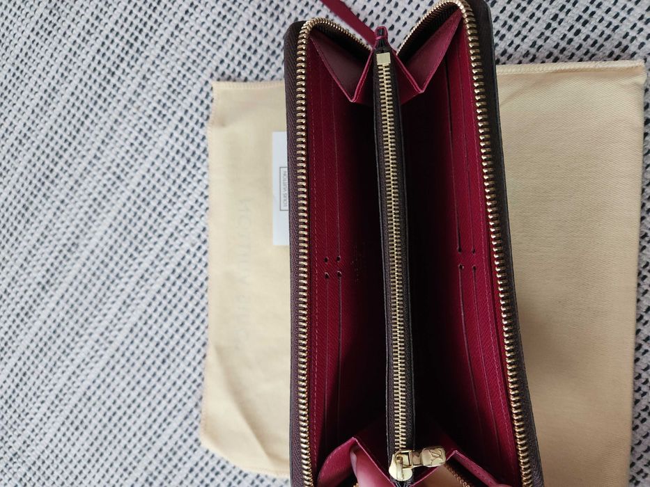 Louis Vuitton - Clemence Wallet Monogram