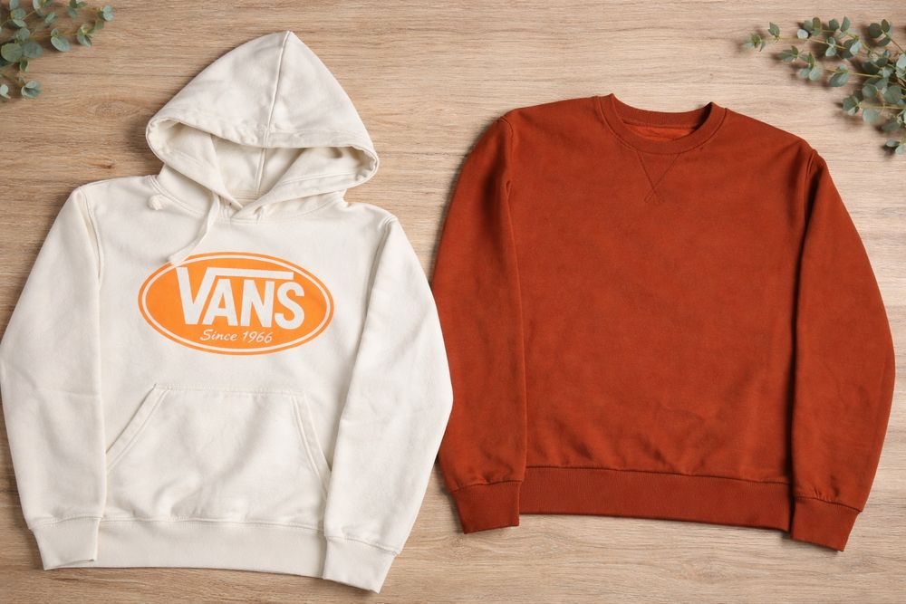 10 Sweats / Blusas 30€ (ou 5€ cada)