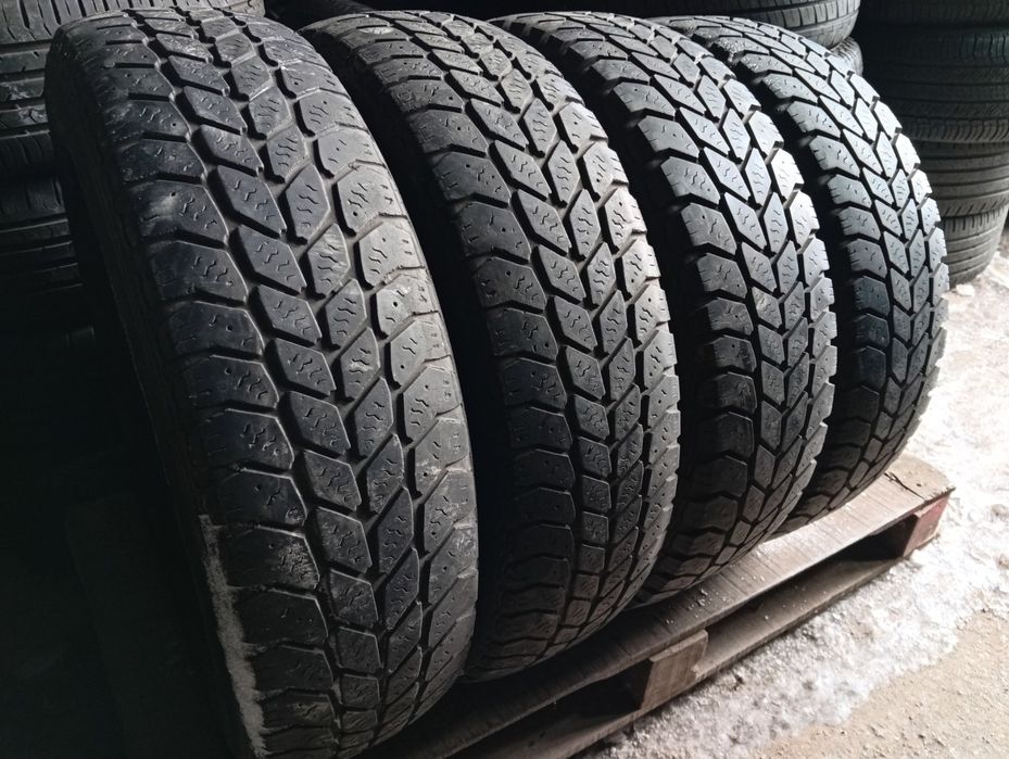 205.75.16с GoodYear 4шт шини бу гума склад Харків Шиномантаж R16c