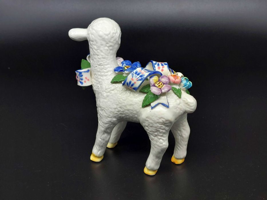 Figurka ceramiczna szkliwiona Owieczka bez uszka kolekcje hobby