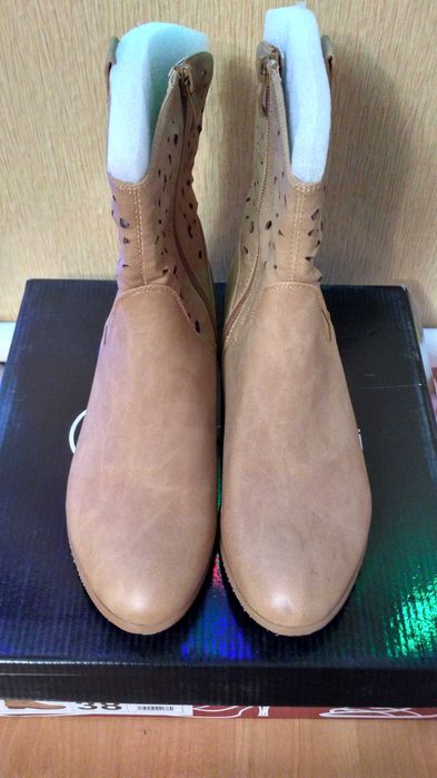 Чоботи козаки / ковбойські / жіночі