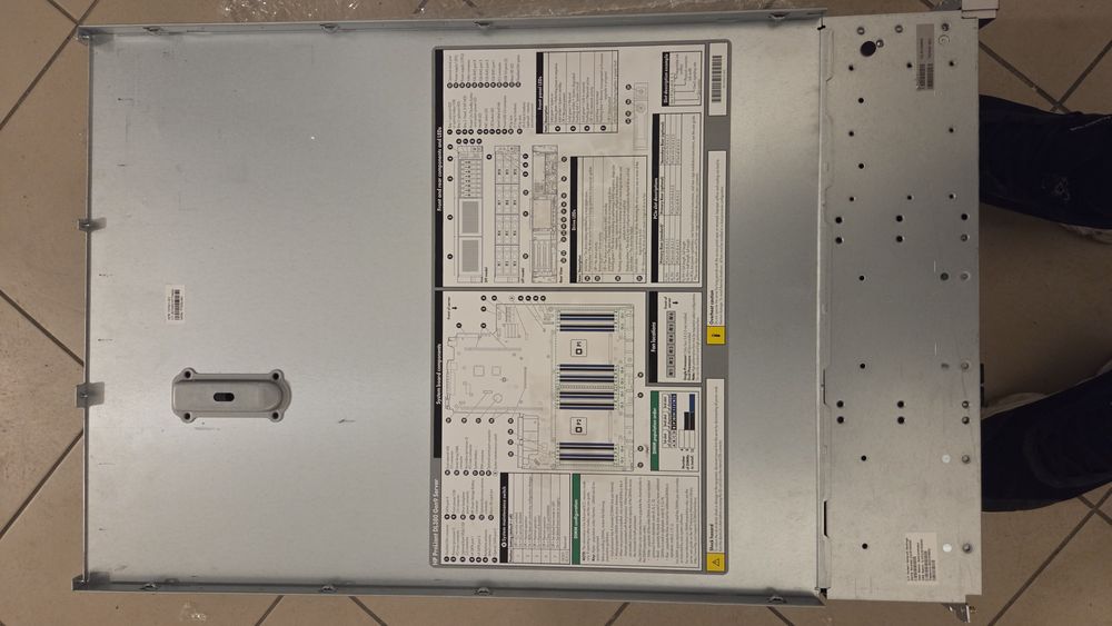 Serwer HP DL380 gen9 24 bay