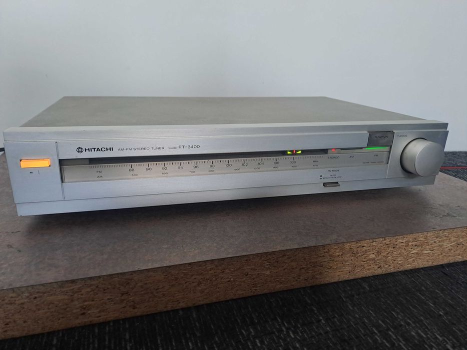 Tuner Hitachi FT-3400