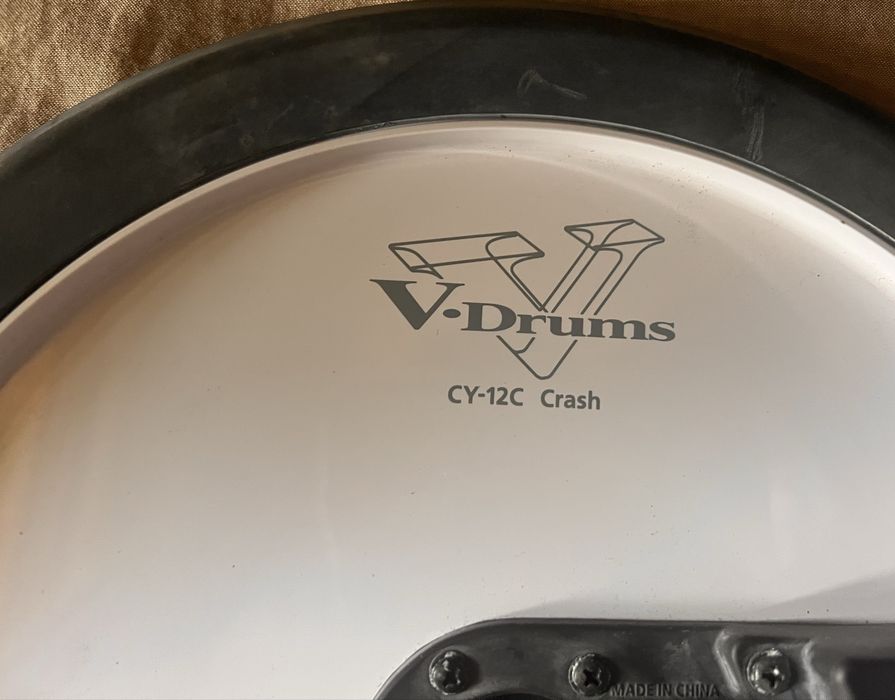 Roland V-Drums 2 Pads 6” + 1 Cymbal 12”