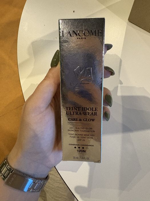 Тон lancome, оригінал, запакований (чек в наявності, за потреби)