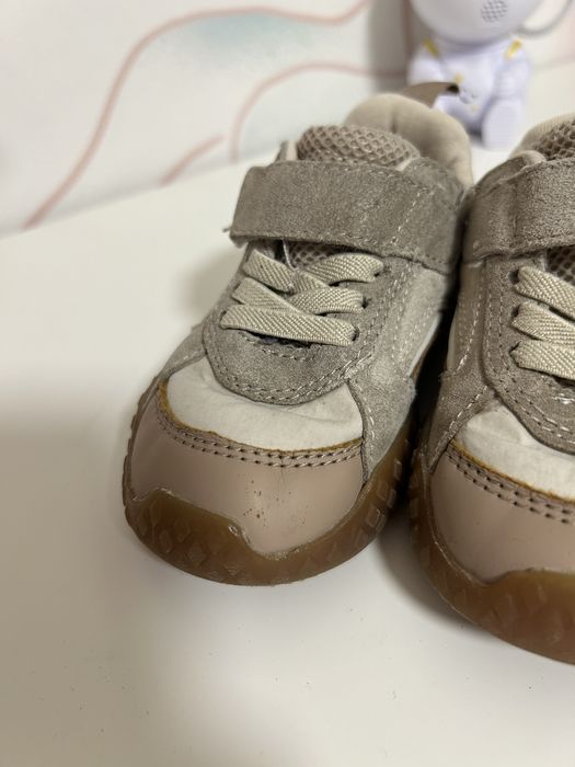 Кросівки кросовки zara