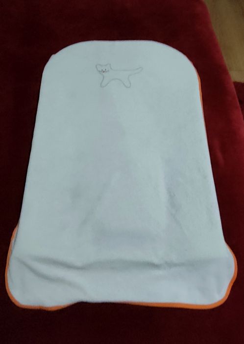 Muda-fraldas portátil + capa tecido turco