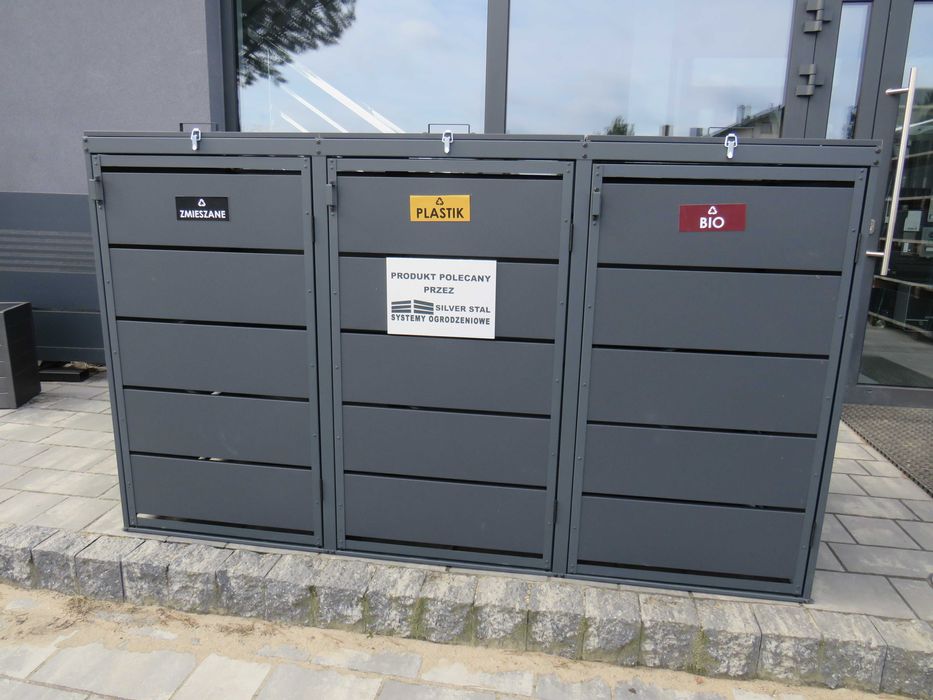 Zabudowa koszy pojemników na odpady obudowa kosza wiata na kosze 240 L