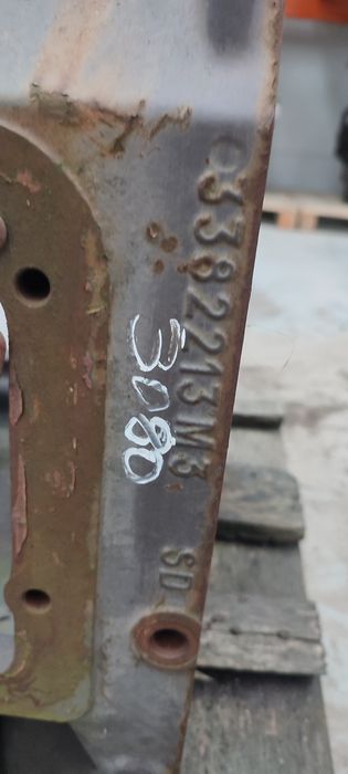 Korpus mostu skrzyni zwolnicy massey ferguson 3080