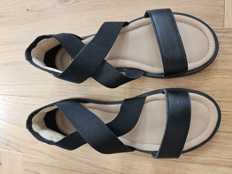 Sandały czarne Lasocki r.33 jak nowe