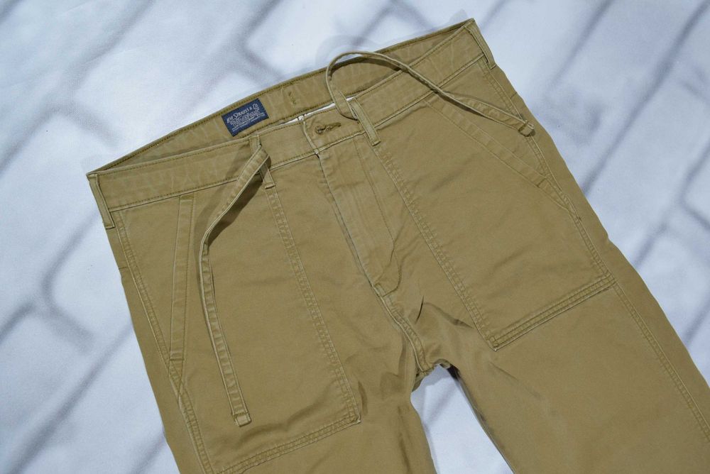 LEVIS jogger PC9- 28954-0005 spodnie chino stretch r. 32/32 pas 90-94