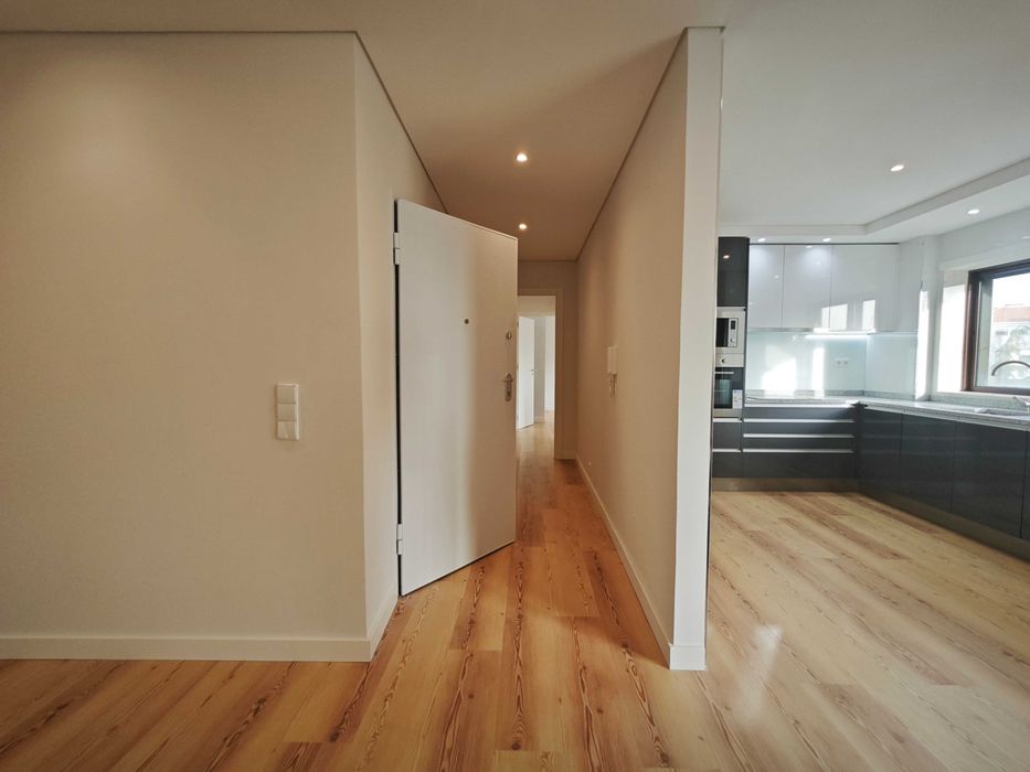 Excelente apartamento T2 à venda em Travessa Junqueira de Cima 38, Mafamude e Vilar do Paraíso