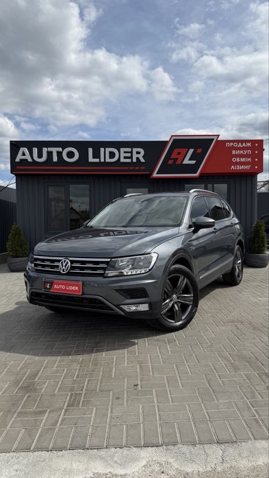 Volkswagen Tiguan Фольксваген Тігуан SEL 4motion 2020 р 2,0 бенз 8АКПП