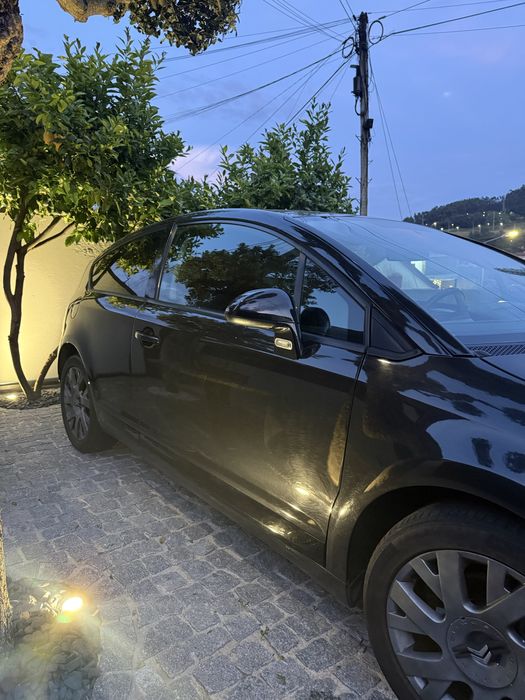Citroën C4 1.4 | 2006 | 190.777 km | Muito Bom estado