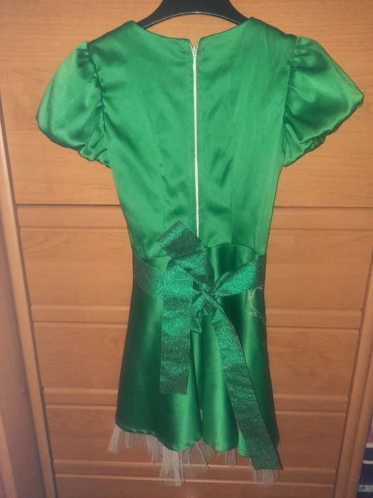 Платье Весна для утренника есть ободок к нему