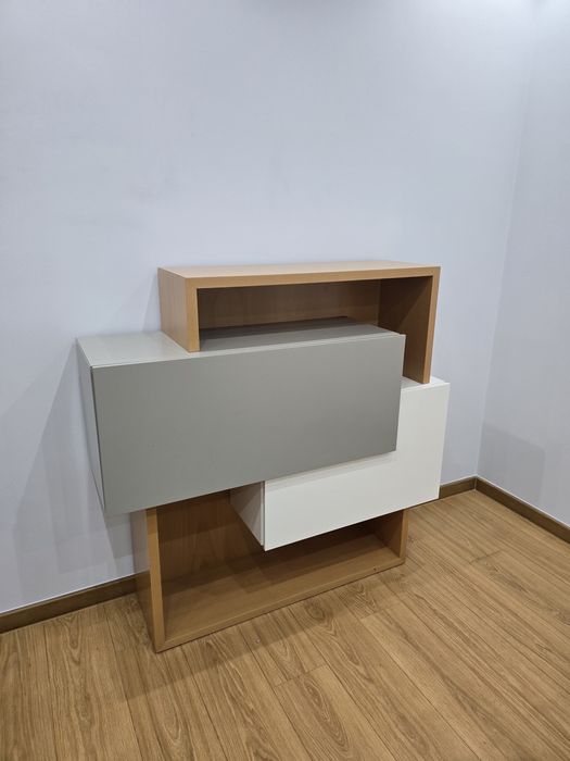 Consola para sala ou hall