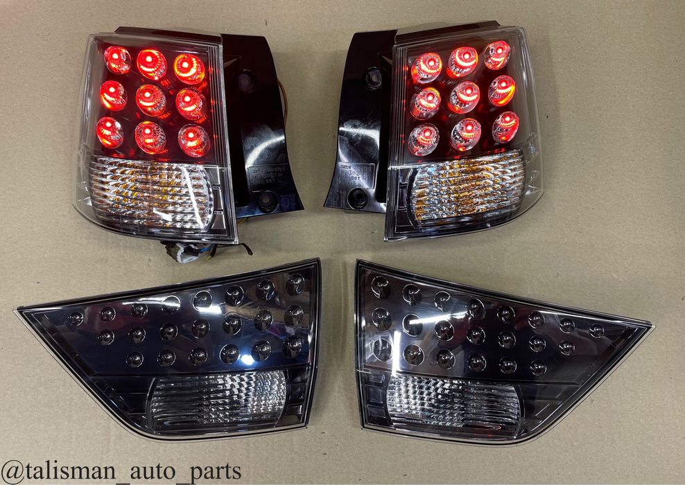 Mitsubishi OUTLANDER XL 4007 06-13 фонарь фара стоп ліхтар 1146356L 1146356R