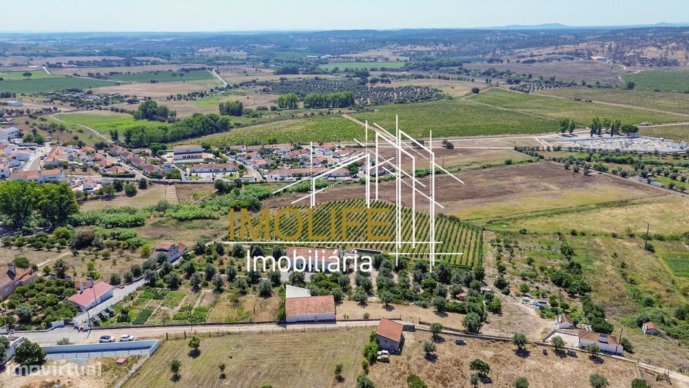 Armazém para venda em Cabeção