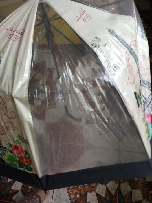 Продам зонтик женский.