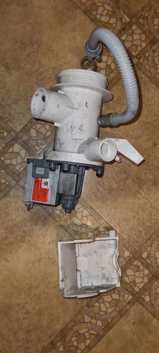 pralka Samsung WF0600NXWG na części