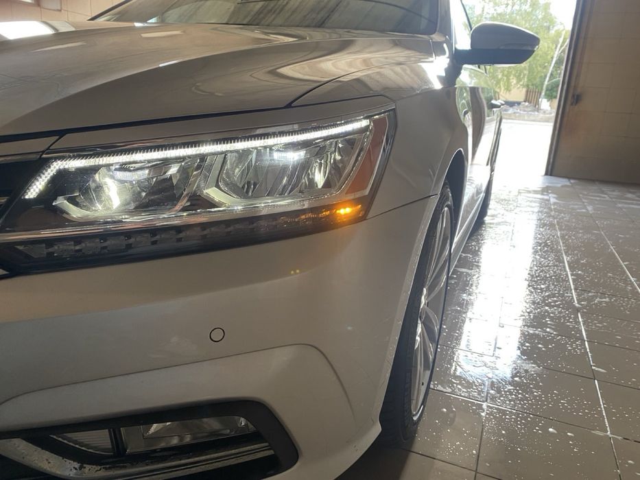 Продам Volkswagen Passat 2017