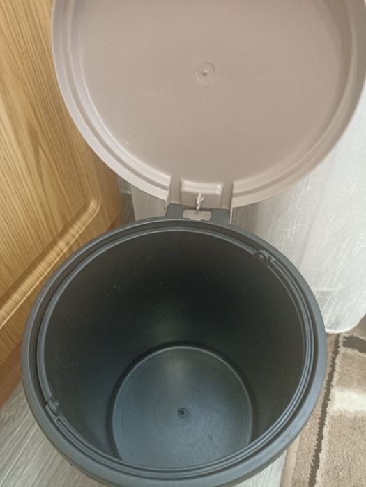 Ведро для мусора