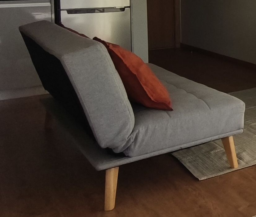 Sofá cama 3 lugares