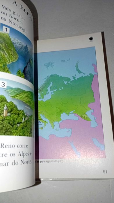 A Terra - A Minha Primeira Enciclopédia Larousse