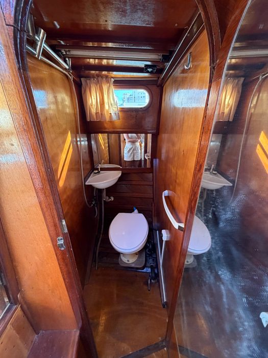 Barco Cabinado 10 metros