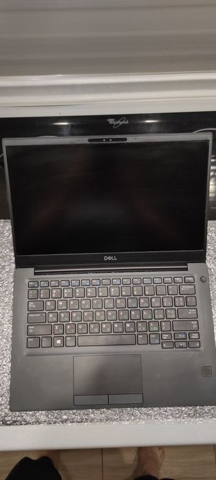 Dell 7390 i7-8665U сенсорний