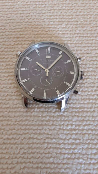 Relógio analógico Tommy Hilfiger original em bom estado