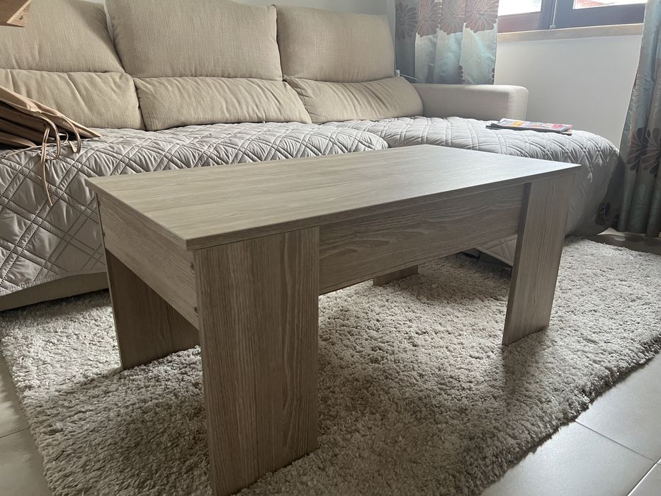 Impeccable Sanper Coffee Table64740033832579120