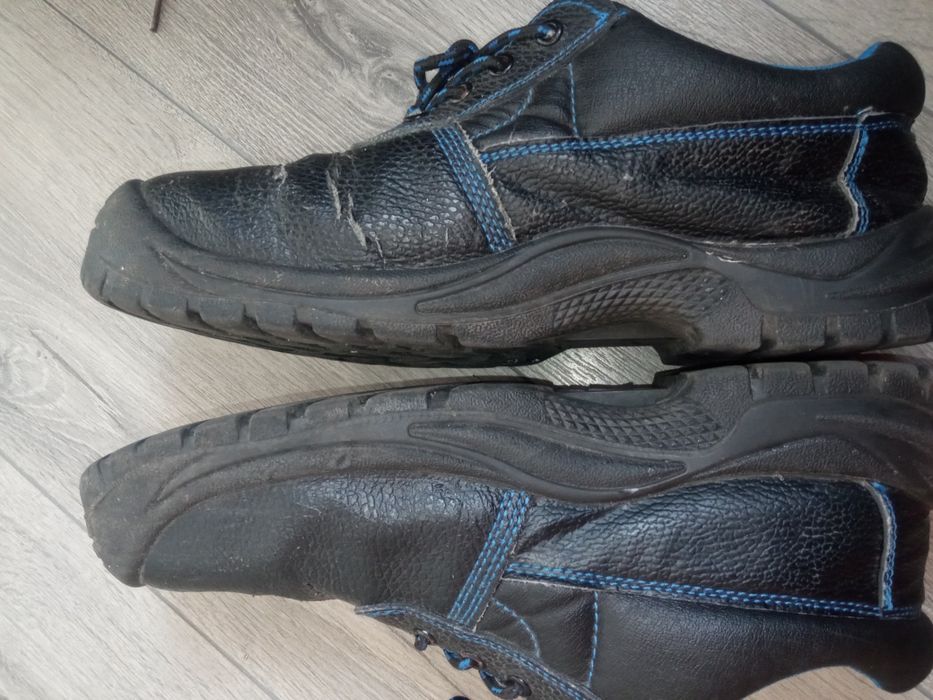 Спец ботінки 45 розмір