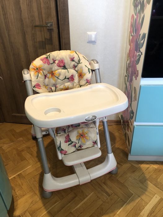 Стільчик для годування Peg-Perego