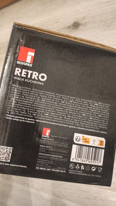 Waga kuchenna retro