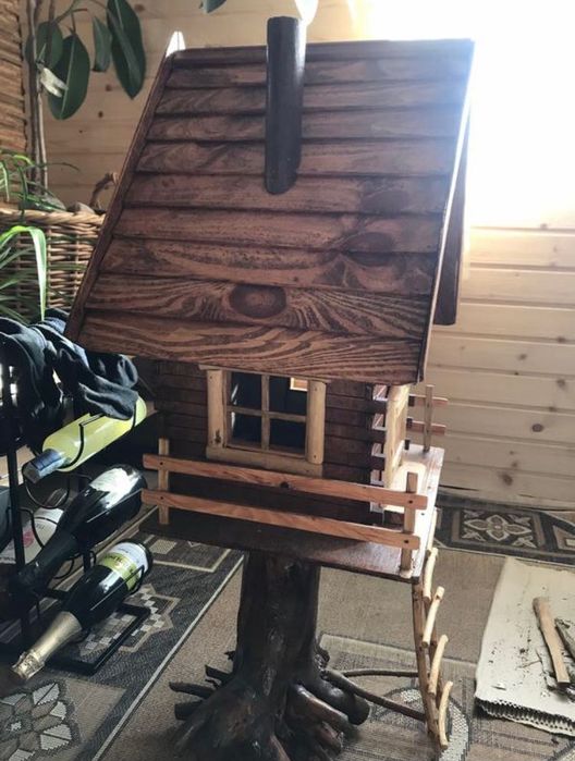 Дерев’яний будинок для саду