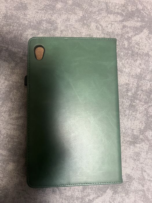 Продам чохол на планшет Lenovo Tab M 10 HD Gen 2 10 1