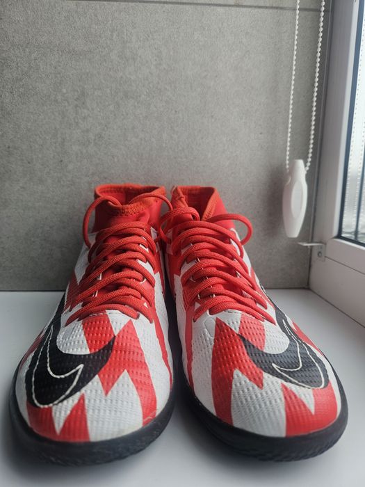 Футзальне взуття Nike CR7