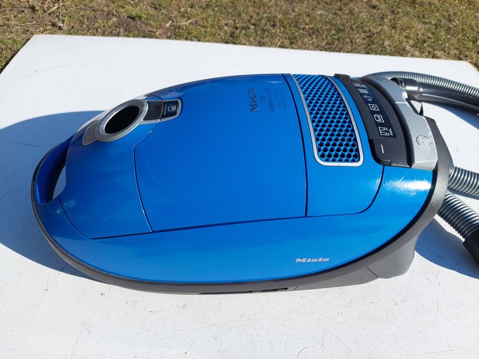 Odkurzacz miele s8 2200W