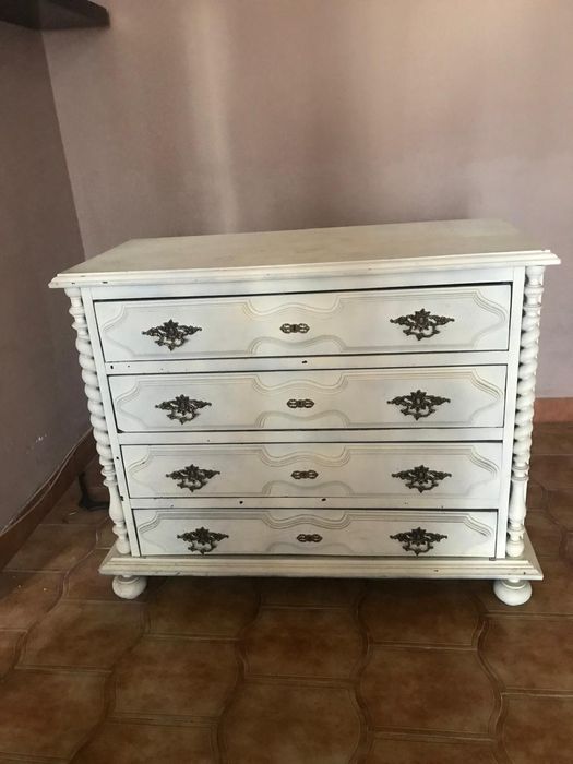 Moveis de quarto  com pedra mármore e toucador