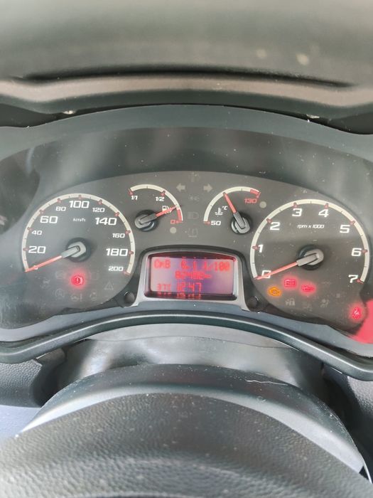 Ford Ka 1.2 City 69cv (2015) – 1º Dono | Correia trocada | 82.500 km