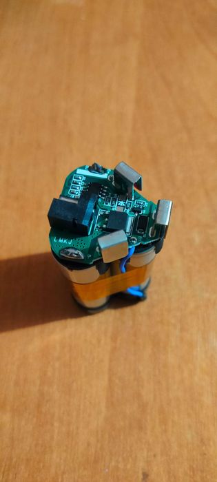 Акумулятор 12 В 2 А