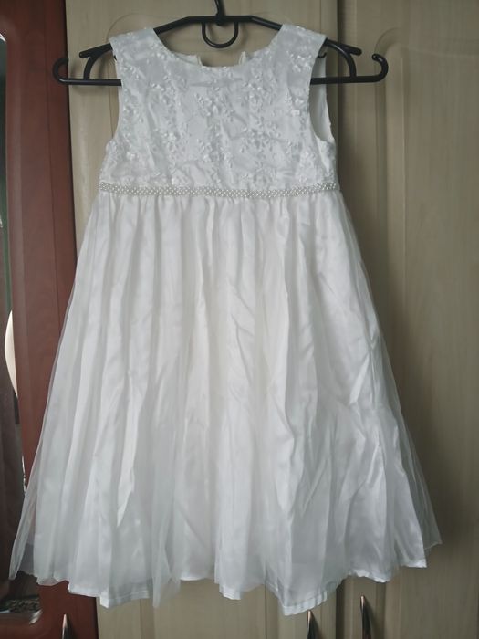 Сукня біла для дівчинки