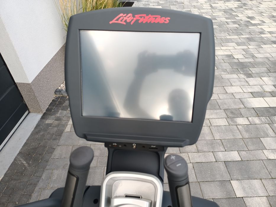 Orbitrek life fitness 95x engage regeneracja gwarancja