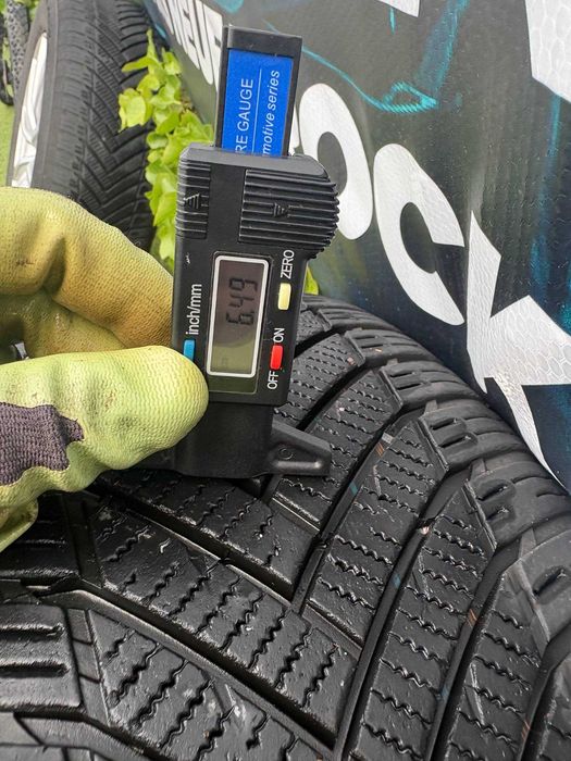 Диски R18 5x114.3 Renault Nissan Dacia (всесезонка Imperial 235/60 R18 на докатати)