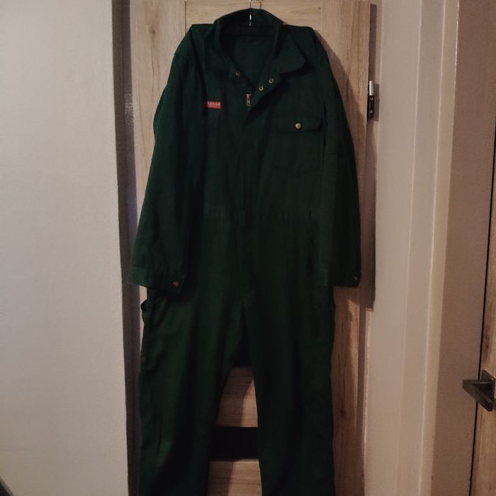 Kombinezon ochronny roboczy